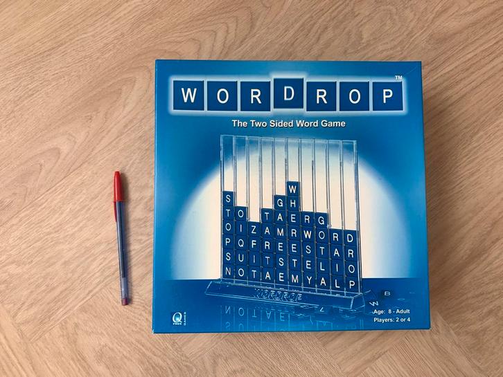 Worddrop spel, Hobby en Vrije tijd, Gezelschapsspellen | Kaartspellen, Zo goed als nieuw, Ophalen of Verzenden