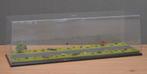 Dioramavitrine, Snelweg met bebossing, Hobby en Vrije tijd, Modelauto's | 1:50, Ophalen of Verzenden, Nieuw, Bus of Vrachtwagen