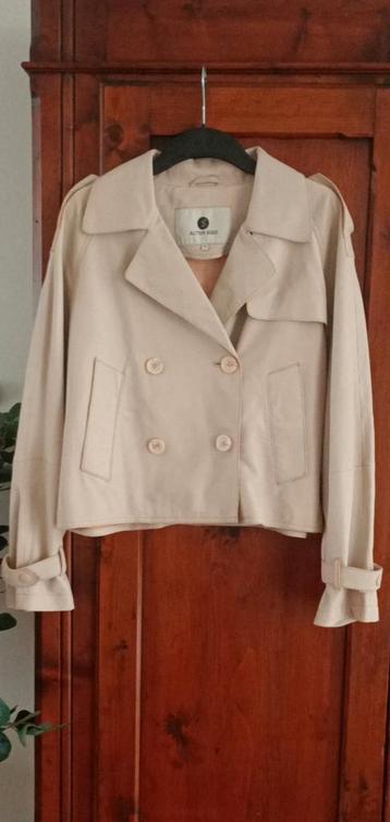 Alter Ego schaapsleren jasje ,offwhite beige mt M  beschikbaar voor biedingen