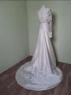 Trouwjurk Pronovias maat 36, Kleding | Dames, Trouwkleding en Trouwaccessoires, Ophalen of Verzenden, Zo goed als nieuw, Overige kleuren