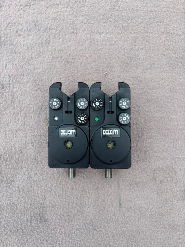 2 x Delkim oldskool groen / blauw, Watersport en Boten, Hengelsport | Karpervissen, Gebruikt, Overige typen, Ophalen of Verzenden