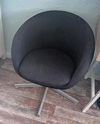 Zwart stoeltje (draaibaar), Ophalen, 50 tot 75 cm