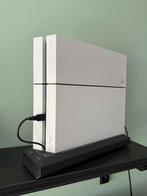 Witte Playstation 4 met standaard, controller en 5 games, Spelcomputers en Games, Games | Sony PlayStation 4, 1 speler, Ophalen of Verzenden