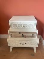 Vintage-style (Boho) Bedside Table, Huis en Inrichting, Ophalen, 55 tot 70 cm, Zo goed als nieuw, 45 tot 65 cm