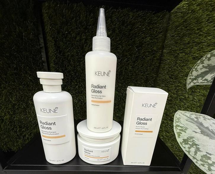 Keune set, Sieraden, Tassen en Uiterlijk, Uiterlijk | Haarverzorging, Zo goed als nieuw, Shampoo of Conditioner, Ophalen of Verzenden