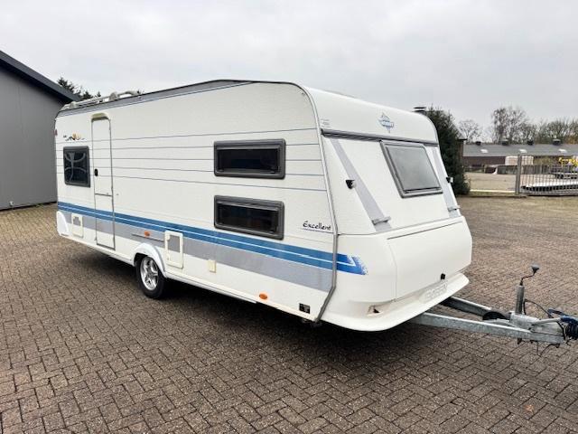 Hobby 540 UK Excellent stapelbed. Nette isabella voortent, Caravans en Kamperen, Caravans, Bedrijf, tot en met 5, 1000 - 1250 kg