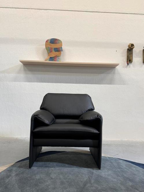 Nieuw Leolux Bora Beta Fauteuil zwart leer design stoel, Huis en Inrichting, Fauteuils, Nieuw, Leer, 75 tot 100 cm, Ophalen of Verzenden