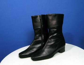 Halfhoge leren dameslaarsjes 'Picardi', maat 39 beschikbaar voor biedingen