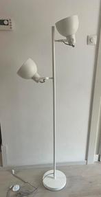 Staande lamp metaal met voetbediening 158 cm hoog, Huis en Inrichting, Lampen | Vloerlampen, Ophalen, Zo goed als nieuw, Metaal