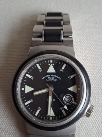 Glashütte duikhorloge beschikbaar voor biedingen