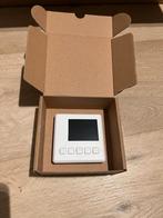 Alpha Innotec / Nibbe RMU40 thermostaat met kleurendisplay, Ophalen of Verzenden, Zo goed als nieuw