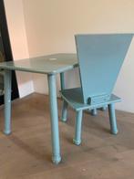 Kindertafel met stoeltje - kan nog prima een ronde mee!, Kinderen en Baby's, Kinderkamer | Tafels en Stoelen, Ophalen, Gebruikt