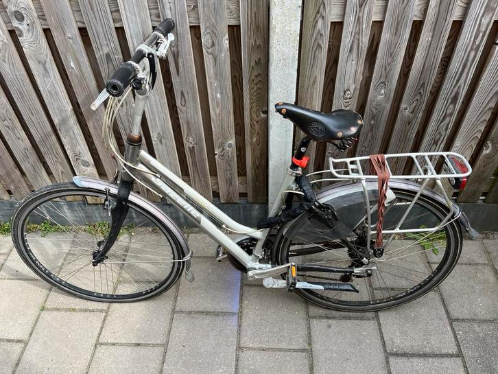 Gazelle Noble D-Lite damesfiets, Fietsen en Brommers, Fietsen | Dames | Damesfietsen, Ophalen