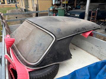 Peugeot 404 cabriolet hardtop compleet goede staat. beschikbaar voor biedingen