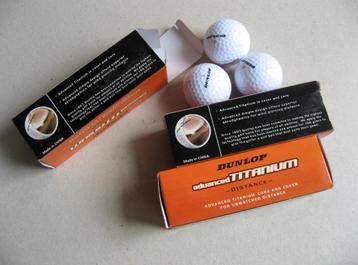 Negen Dunlop golfballen Dunlop Advanced Titanium Distance  beschikbaar voor biedingen