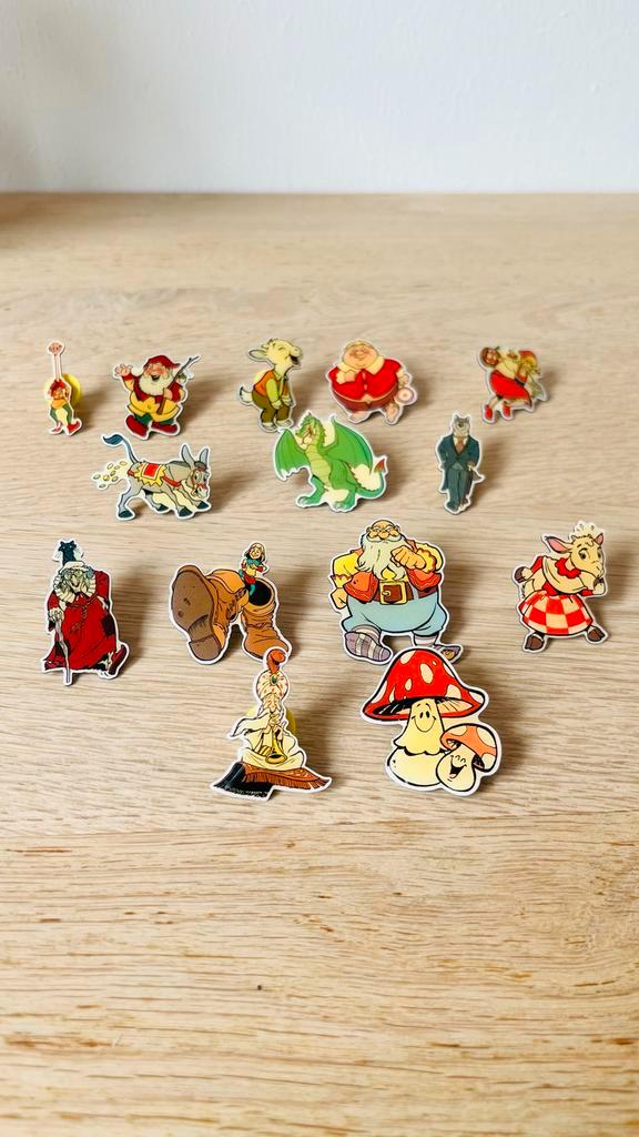 Efteling Sprookjesbos Pin Collectie : Compleet deel 1 en 2, Verzamelen, Speldjes, Pins en Buttons, Zo goed als nieuw, Speldje of Pin