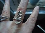 mooie echt zilveren ring met zeemeermin gemerkt mt 18,5, 18 tot 19, Gebruikt, Ophalen of Verzenden, Dame