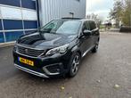 Peugeot 5008 1.2 Puretech Allure 2018 [PANO. AUT. 7P], Auto's, Peugeot, 1199 cc, 1290 kg, Leder en Stof, Zwart