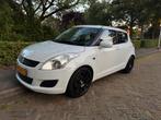 Suzuki Swift 1.2 5-D 2011 Wit, Auto's, Suzuki, Voorwielaandrijving, 94 pk, 4 cilinders, 400 kg