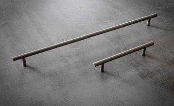 Moderne RVS handgrepen beschikbaar voor biedingen