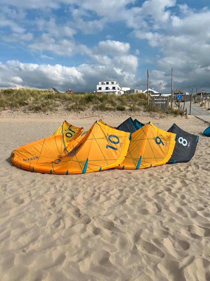 *BIJNA NIEUWE* AIRUSH UNION V6 7,8,9,10,12,14, Watersport en Boten, Kitesurfen, Zo goed als nieuw, 9 m², Geen board, Ophalen of Verzenden