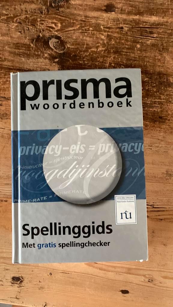 Prisma Spellinggids, Boeken, Woordenboeken, Zo goed als nieuw, Nederlands, Van Dale, Ophalen of Verzenden