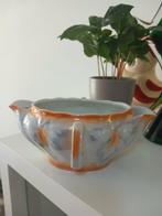 Porseleinen antieke sauskom met twee schenktuiten., Antiek en Kunst, Ophalen of Verzenden