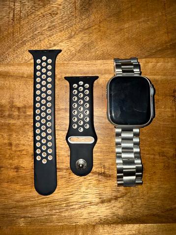 Apple Watch 7 nike 45 mm gps en cellular beschikbaar voor biedingen