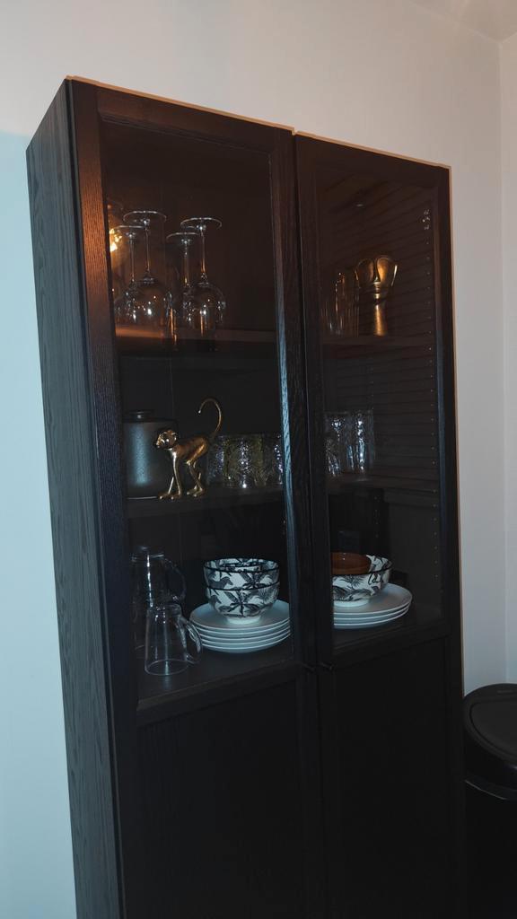 IKEA Billy boekenkast zwart/bruin, Huis en Inrichting, Kasten | Boekenkasten, Gebruikt, 50 tot 100 cm, 200 cm of meer, 25 tot 50 cm