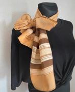 Classy Monique Valery sjaal, Kleding | Dames, Ophalen of Verzenden, Zo goed als nieuw, Sjaal