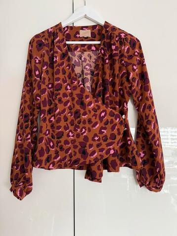 Blouse van Josh V beschikbaar voor biedingen