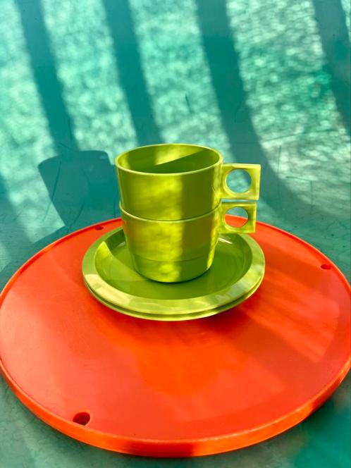 Retro set kop en schotel jaren 70 groen Tiger Products, Caravans en Kamperen, Camper-accessoires, Gebruikt, Ophalen of Verzenden