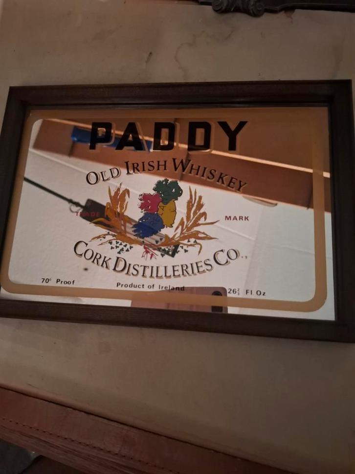 Leuke vintage spiegel met Paddy Whiskey reclame, Antiek en Kunst, Antiek | Spiegels, Minder dan 50 cm, Minder dan 100 cm, Rechthoekig