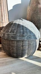 Oude XL India Dessert Mand stoer en sober. Leemmand, Huis en Inrichting, Woonaccessoires | Schalen en Manden, Ophalen, Gebruikt