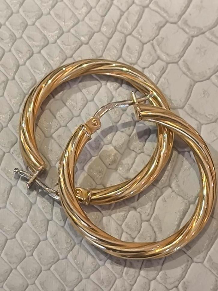 Gouden oorbellen 18 karaat 750, Sieraden, Tassen en Uiterlijk, Oorbellen, Zo goed als nieuw, Knopjes of Stekers, Goud, Goud, Ophalen of Verzenden