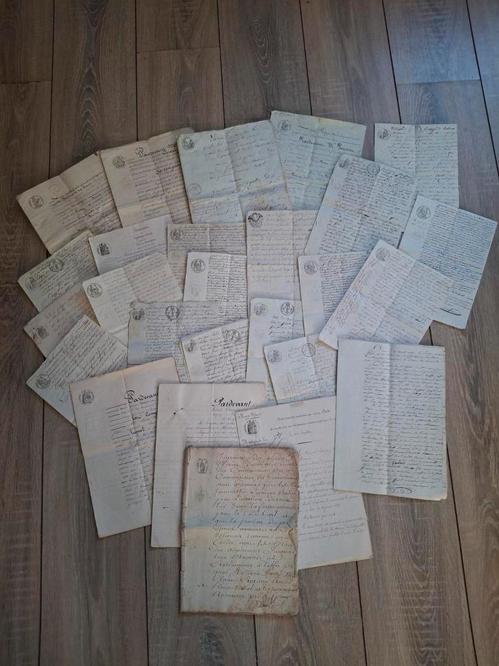 Lot van antieke originele handgeschreven Franse documenten, Antiek en Kunst, Antiek | Kantoor en Zakelijk, Ophalen of Verzenden