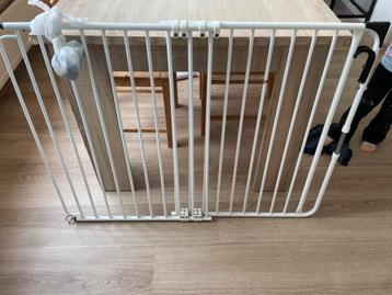 Veiligheidshekje / Kinderhekje te koop beschikbaar voor biedingen