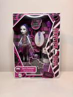 Monster High Creeproduction First Wave Spectra Vondergeist, Verzamelen, Poppen, Ophalen of Verzenden, Nieuw, Pop