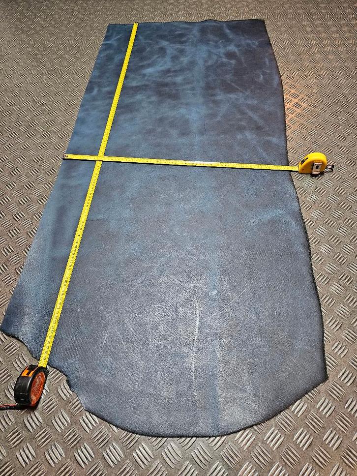 Rund - Leer Space-Blue gemêleerd(zie omschrijving!), Hobby en Vrije tijd, Stoffen en Lappen, Nieuw, Leer of Kunstleer, 30 tot 120 cm