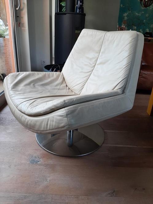 Wit leren lederen kuipstoel draaistoel fauteuil Manzoni, Huis en Inrichting, Fauteuils, Gebruikt, Leer, 75 tot 100 cm, 75 tot 100 cm