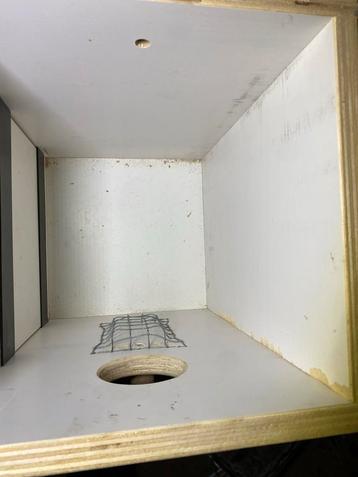 Broedblokken 28x28x42 beschikbaar voor biedingen