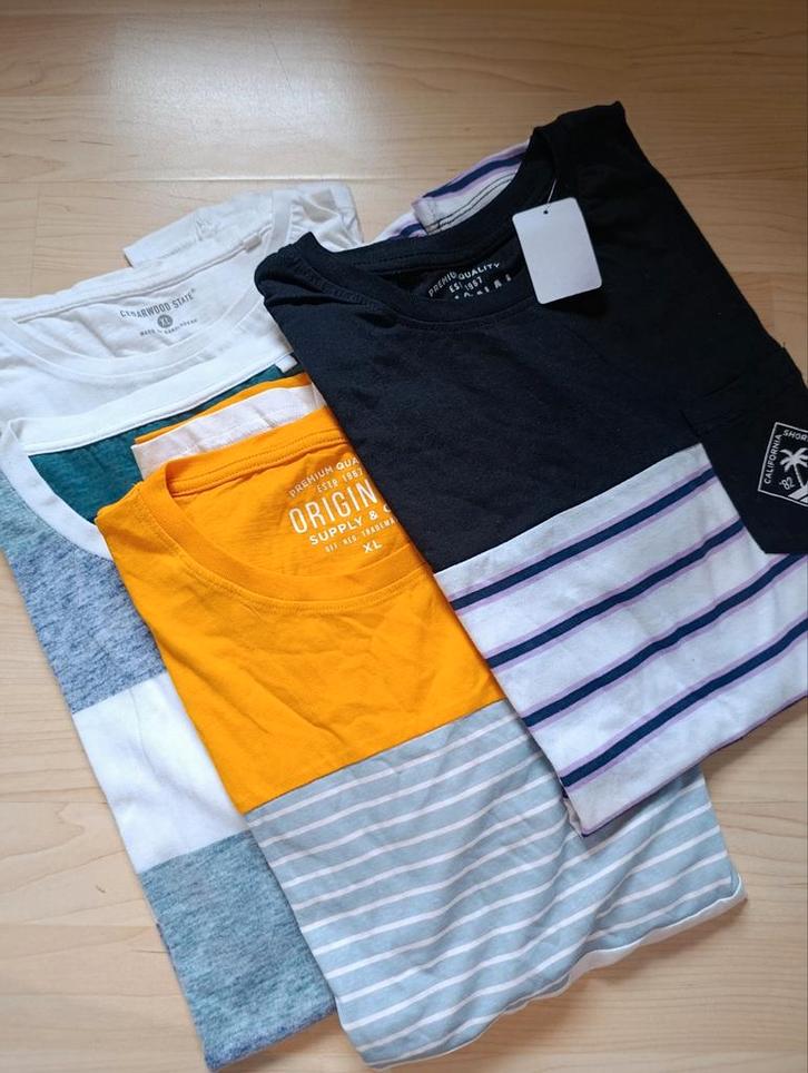 Groot heren kleding pakket maat xl, Kleding | Heren, Heren-kledingpakketten, Zo goed als nieuw, Maat 56/58 (XL), Ophalen