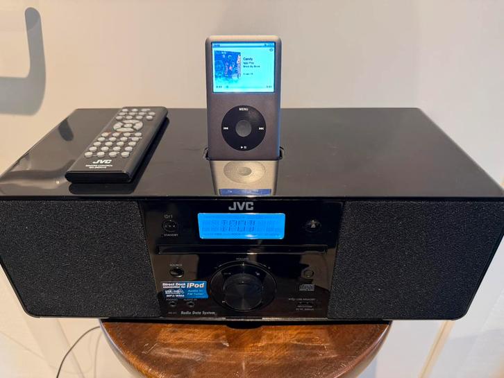 JVC iPod Dock Radio + 160GB iPod Classic - Topstaat!, Audio, Tv en Foto, Mp3-spelers | Apple iPod, Zo goed als nieuw, Classic
