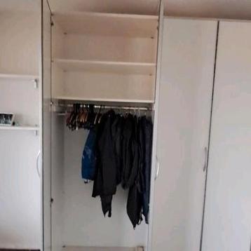kledingkast wit