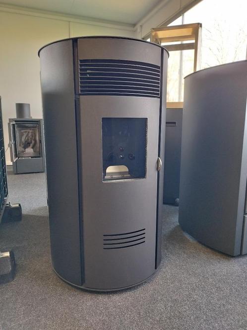 Showroom pelletkachel voor houtpellets - 2.5kw tot 8kw, Huis en Inrichting, Kachels, Nieuw, Vrijstaand, Pelletkachel, Overige brandstoffen