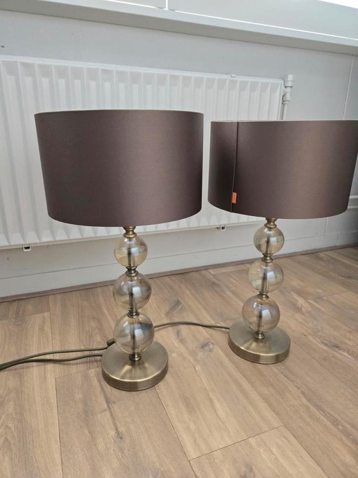 Set Design Tafellampen – Laura Ashley & Stout – Glas & Goud, Huis en Inrichting, Lampen | Tafellampen, Gebruikt, Glas, Metaal