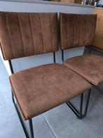 2 mooie eetkamerstoelen, Ophalen, Bruin