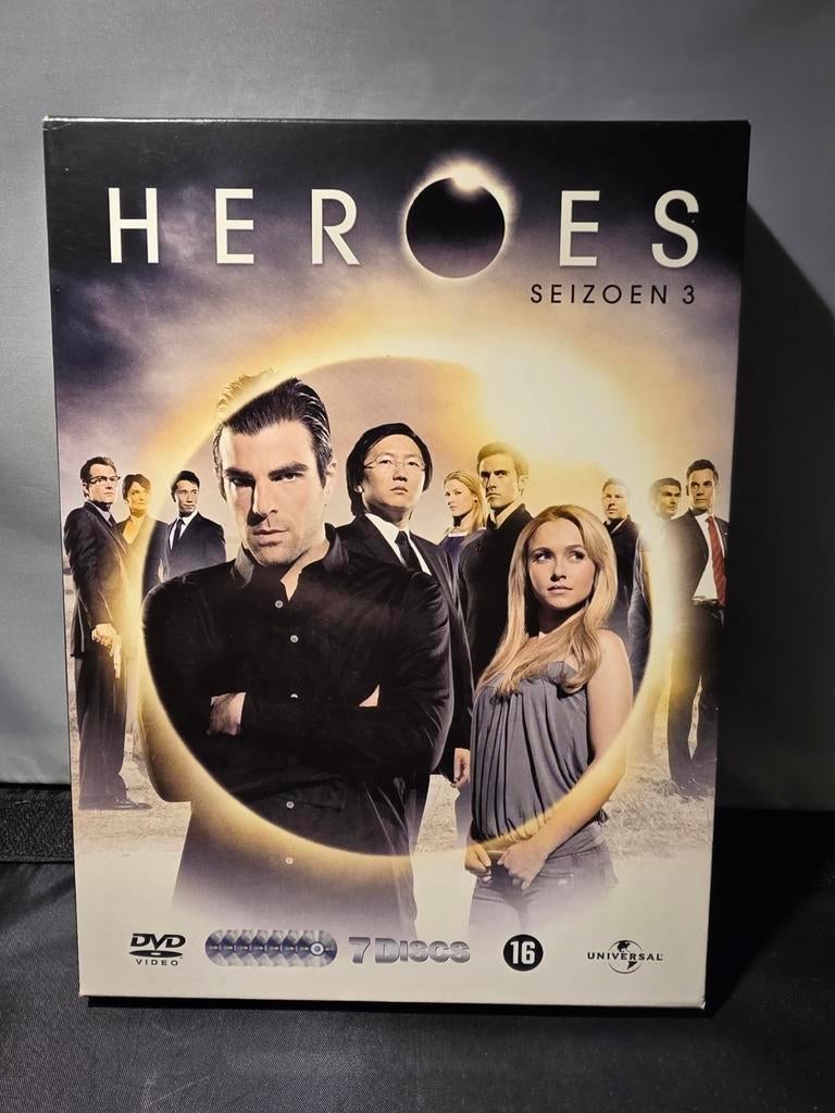 Heroes Seizoen 3 DVD Box - Complete Serie, Cd's en Dvd's, Dvd's | Tv en Series, Vanaf 16 jaar, Boxset, Science Fiction en Fantasy
