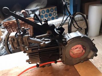 Hulpmotor voor op de fiets Mosquito 38B 49cc 1953 beschikbaar voor biedingen