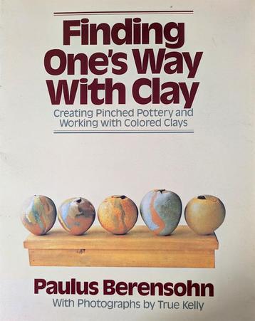 Berensohn, Finding One's Way with Clay beschikbaar voor biedingen